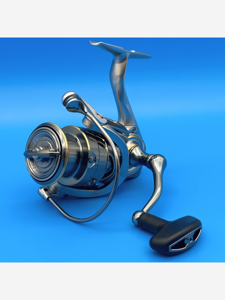 Катушка спиннинговая Nautilus Lux 3000