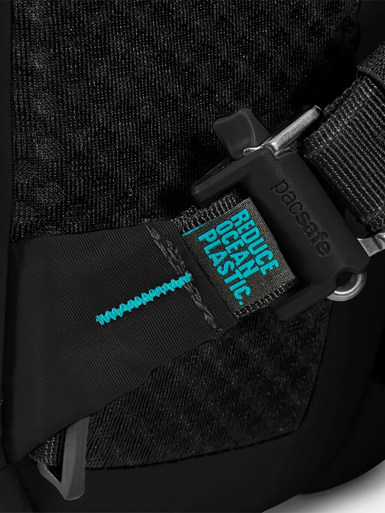 Рюкзак антивор Pacsafe ECO 25, черный ECONYL, 25 л.