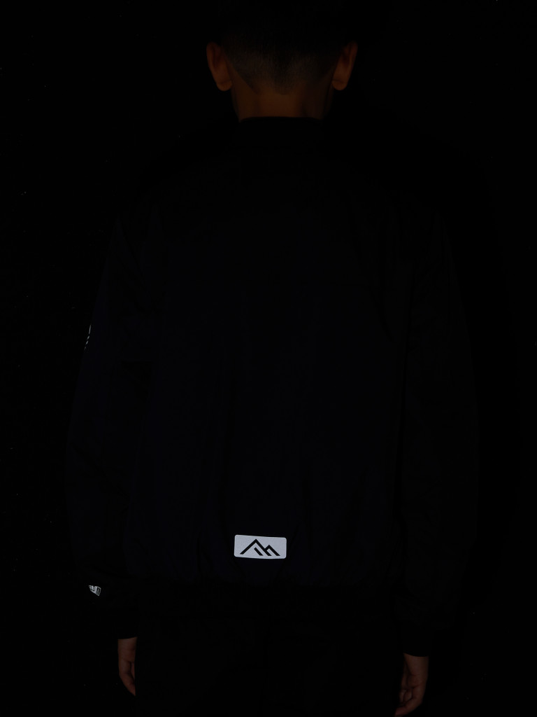 Бомбер утепленный для мальчиков Outventure