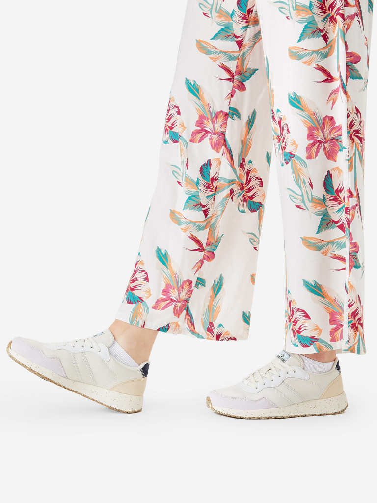 Полуботинки женские Skechers Bobs Groove