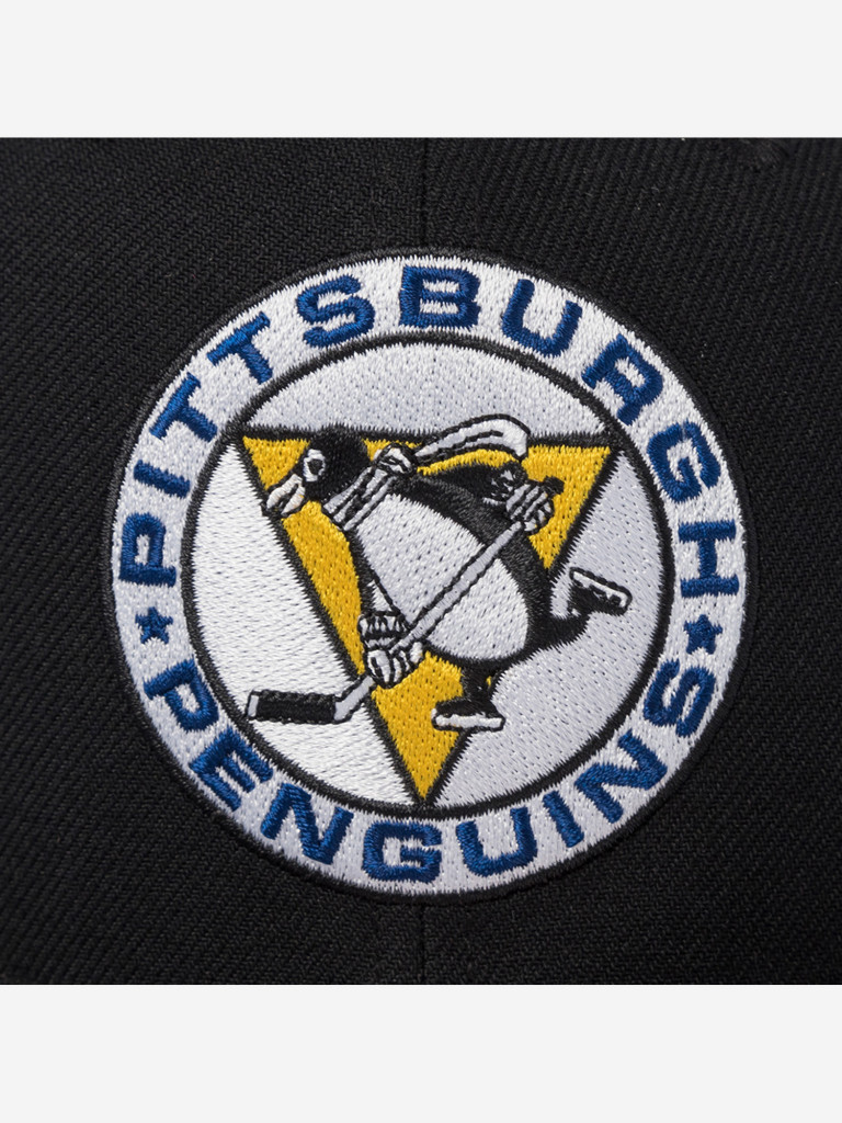 Бейсболка с прямым козырьком MITCHELL NESS HS8582-PPEBLCK Pittsburgh Penguins NHL