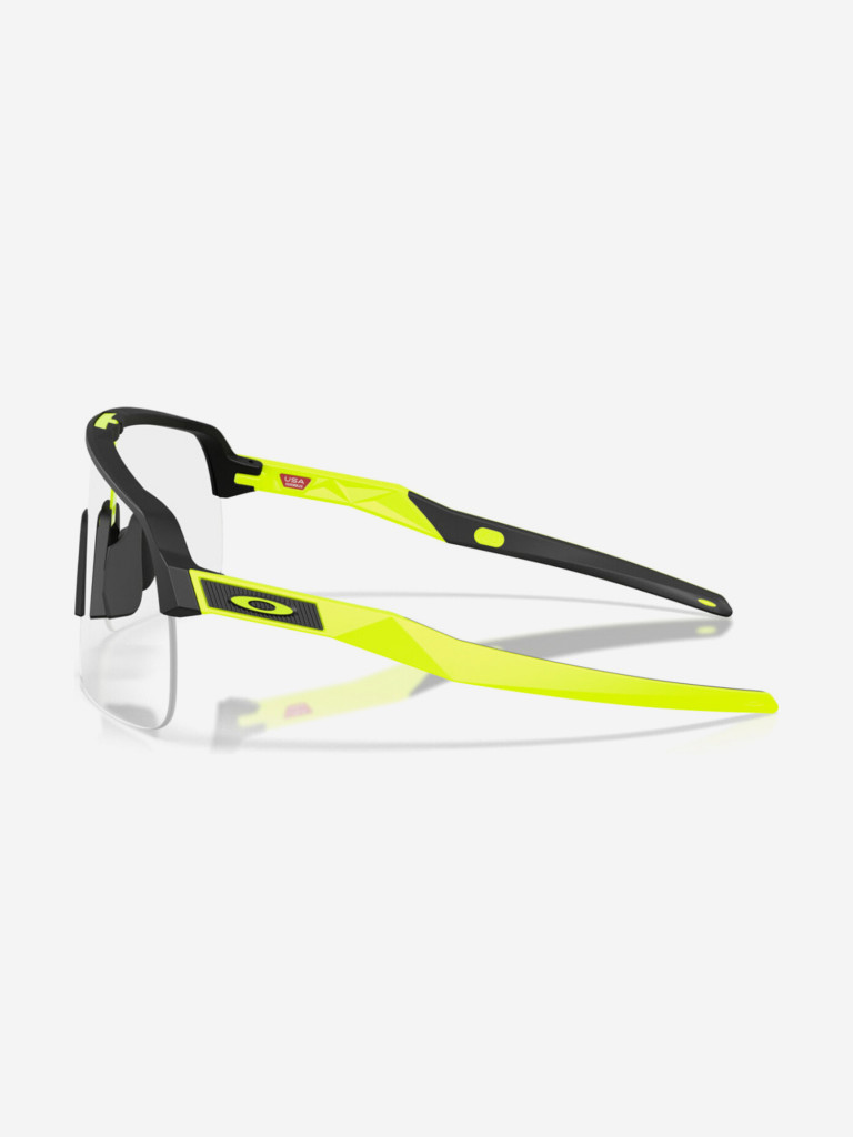 Солнцезащитные очки Oakley Sutro Lite