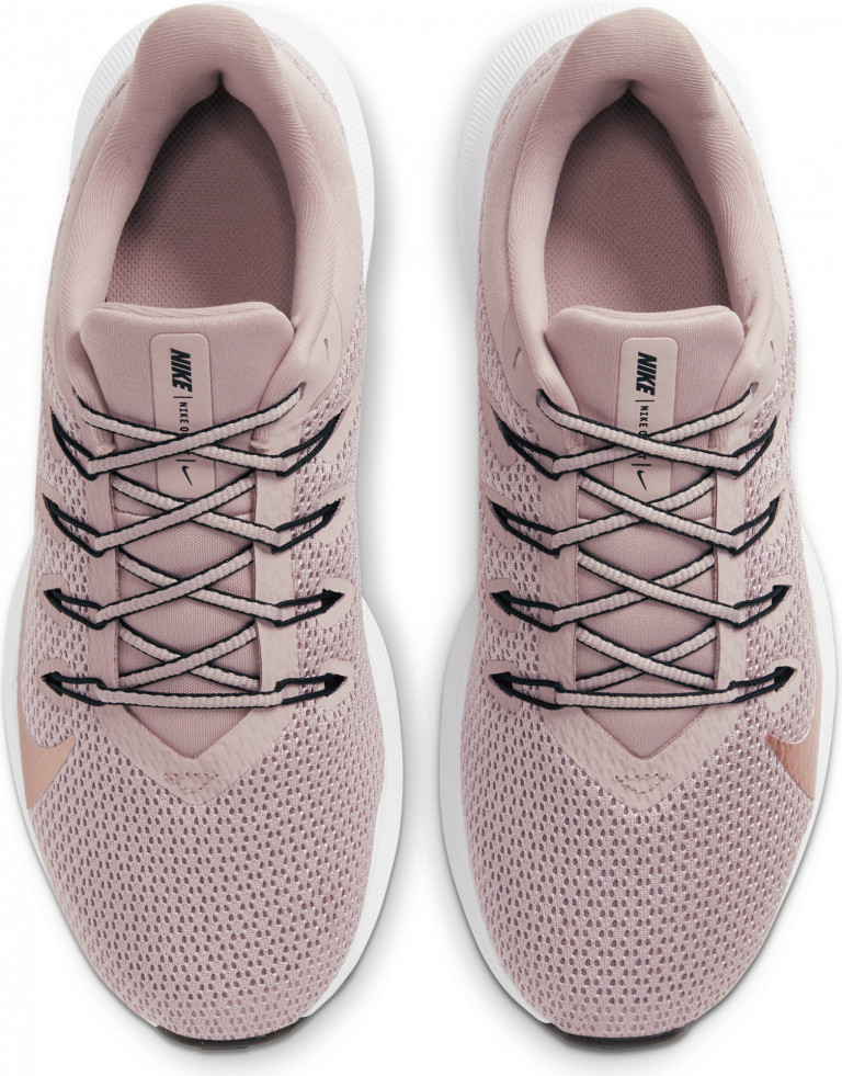 Кроссовки женские Nike Quest 2