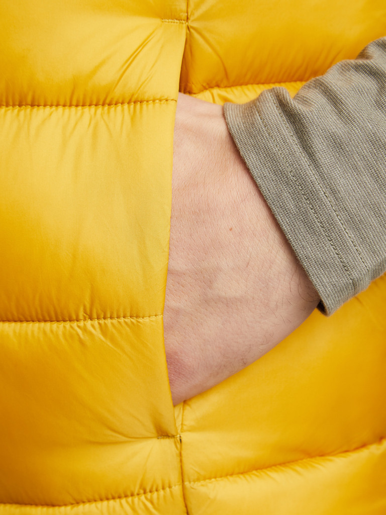 Жилет мужской Outventure