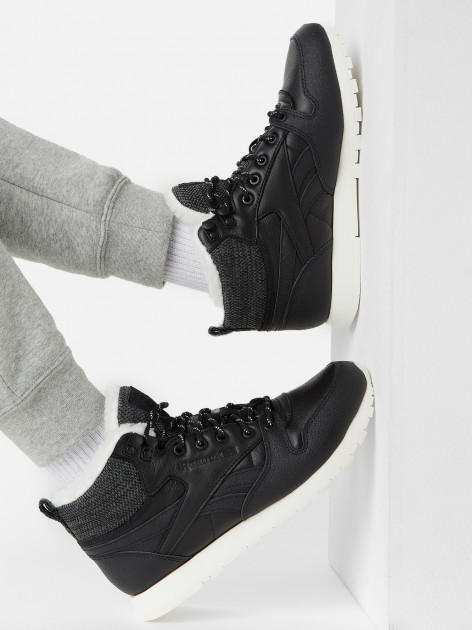 Кроссовки утепленные женские Reebok Classic Leather Arctic Boots
