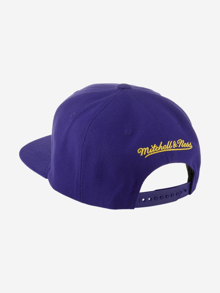 Бейсболка с прямым козырьком MITCHELL NESS HHSS6047-LALYYPPPPURP Los Angeles Lakers NBA