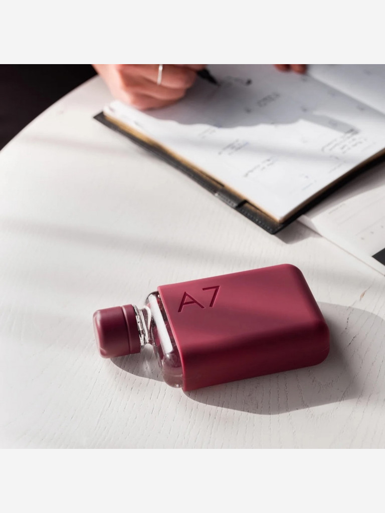 Бутылка с силиконовым чехлом Memobottle A7, бордовый