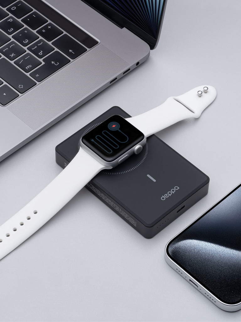 Внешний аккумулятор NRG Watch 10000 мА-ч (38.5 Вт-ч), 15Вт, MageSafe