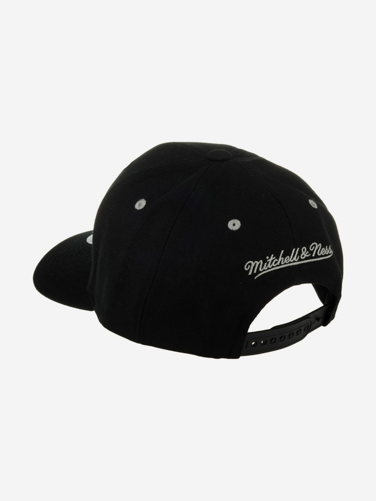 Бейсболка MITCHELL NESS HHSS5351-BNEYYPPPBLCK Brooklyn Nets NBA (черный)
