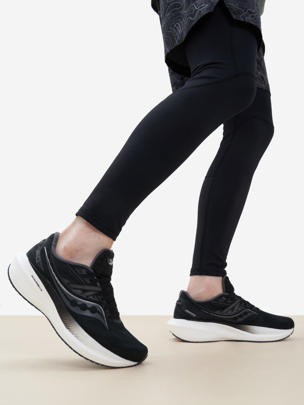 Кроссовки мужские Saucony Triumph 20 арт. S20759-10 черный/белый цвет — купить за 10299 руб. со скидкой 50 %, отзывы в интернет-магазине Спортмастер