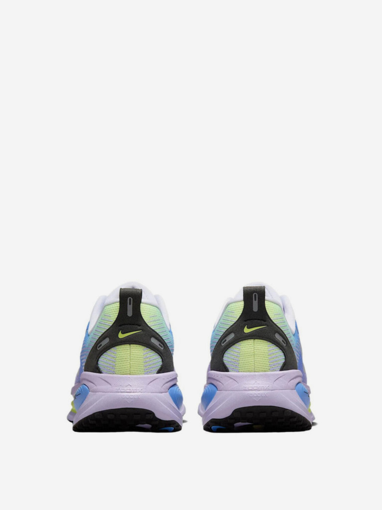 Кроссовки Nike Vomero 18