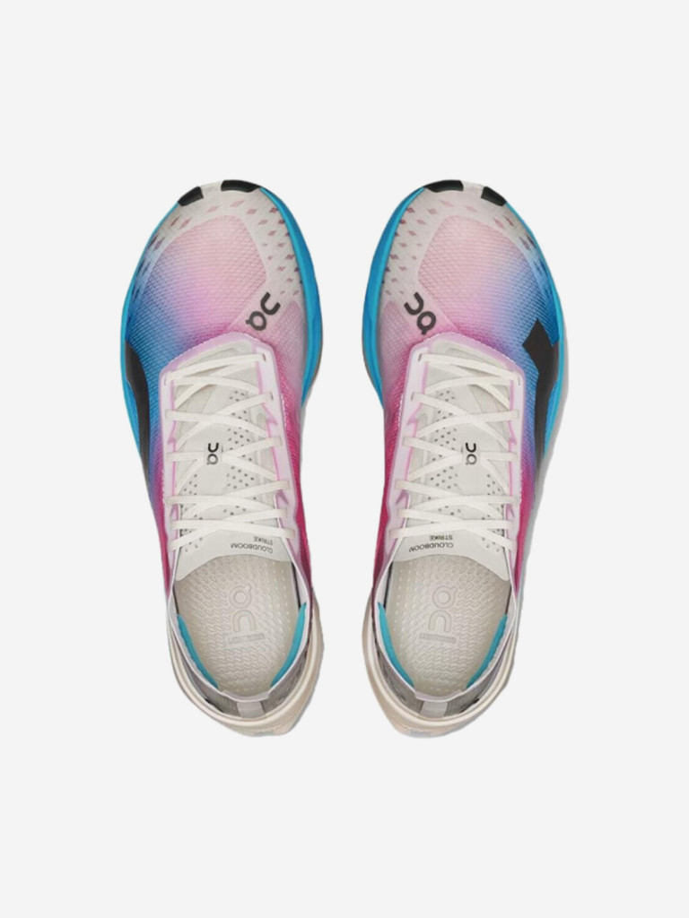 Кроссовки беговые женские для бега On Cloudboom Strike