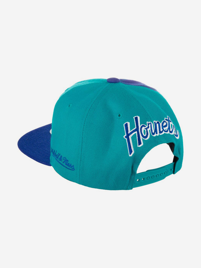 Бейсболка с прямым козырьком MITCHELL NESS 6MUSSH21299-CHOTLPR Charlotte Hornets NBA (голубой)