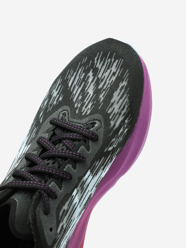 Кроссовки женские ASICS Novablast 3