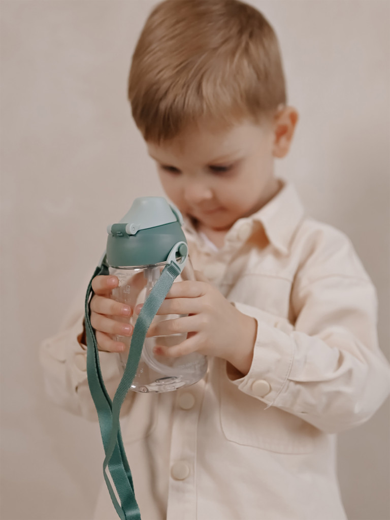 Бутылочка детская питьевая Арктика, тритановая (для напитков), 480 мл, хвоя