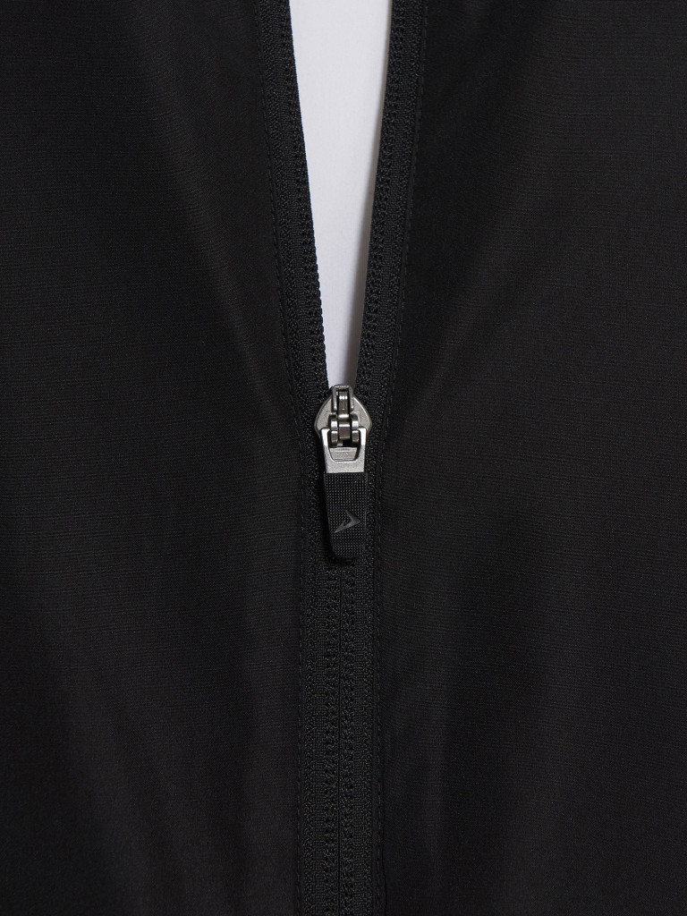 Ветровка мужская Demix