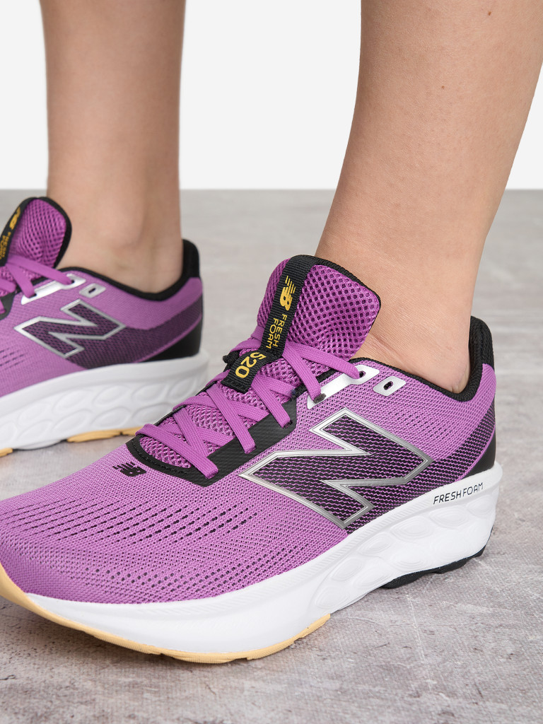 Кроссовки женские New Balance 520 v9