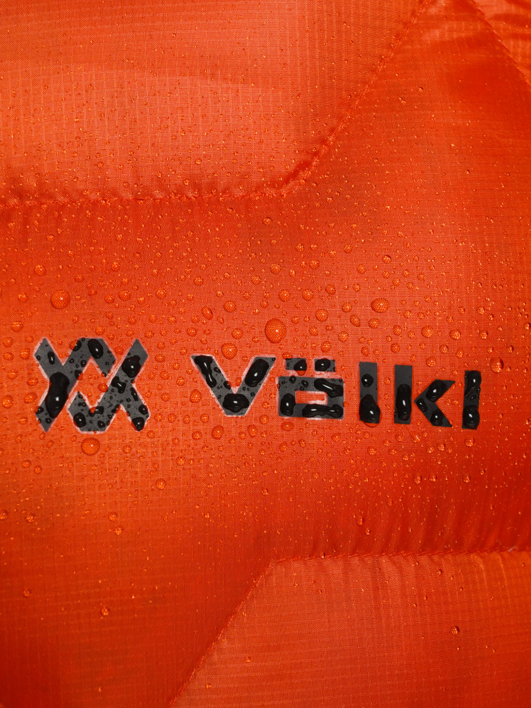 Пуховик женский Volkl
