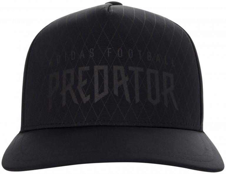 Бейсболка adidas Predator