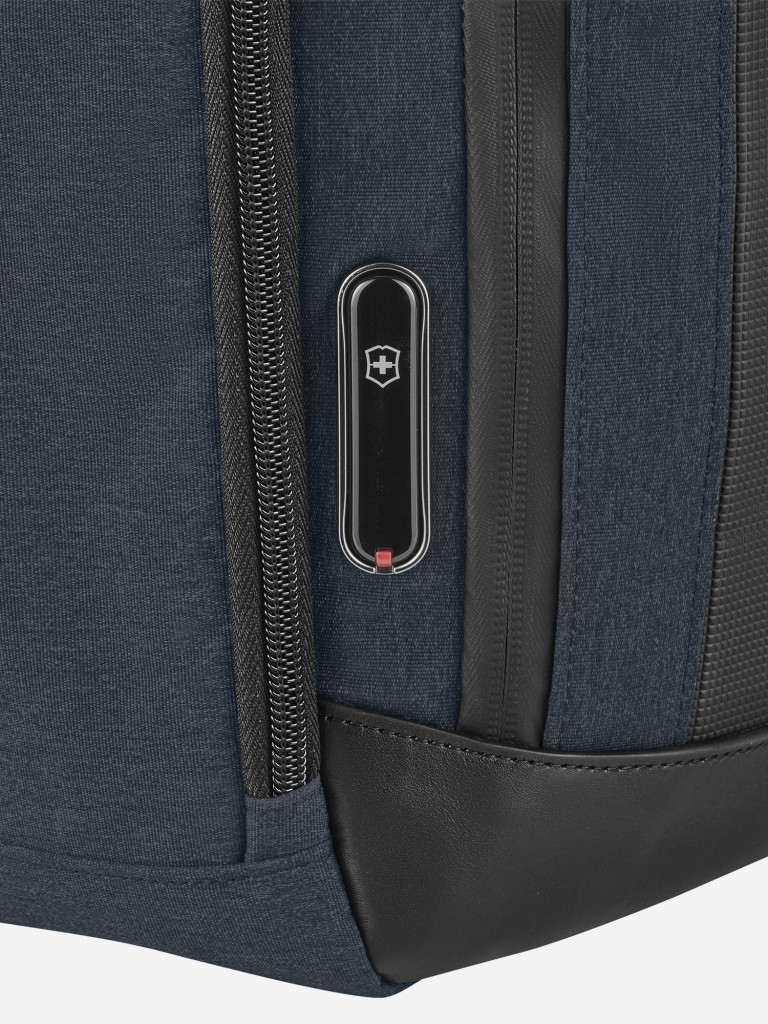 Рюкзак городской VICTORINOX Architecture Urban 2 Deluxe Backpack с отделением для ноутбука 15”