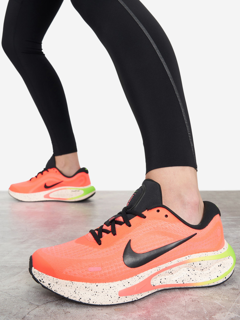 Кроссовки женские Nike Journey Run