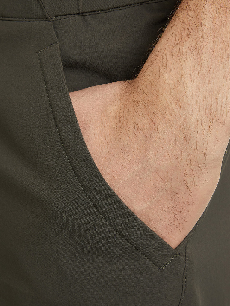 Шорты мужские Peak Performance Moment