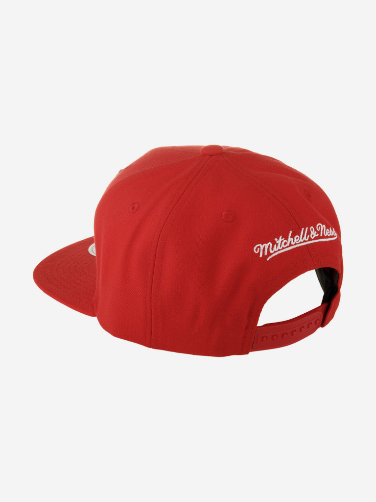 Бейсболка с прямым козырьком MITCHELL NESS HHSS7646-CBUYYPPPRED1 Chicago Bulls NBA (красный)
