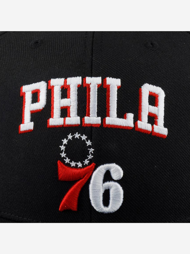 Бейсболка с прямым козырьком MITCHELL NESS HHSS2998-P76YYPPPBLCK Philadelphia 76Ers NBA