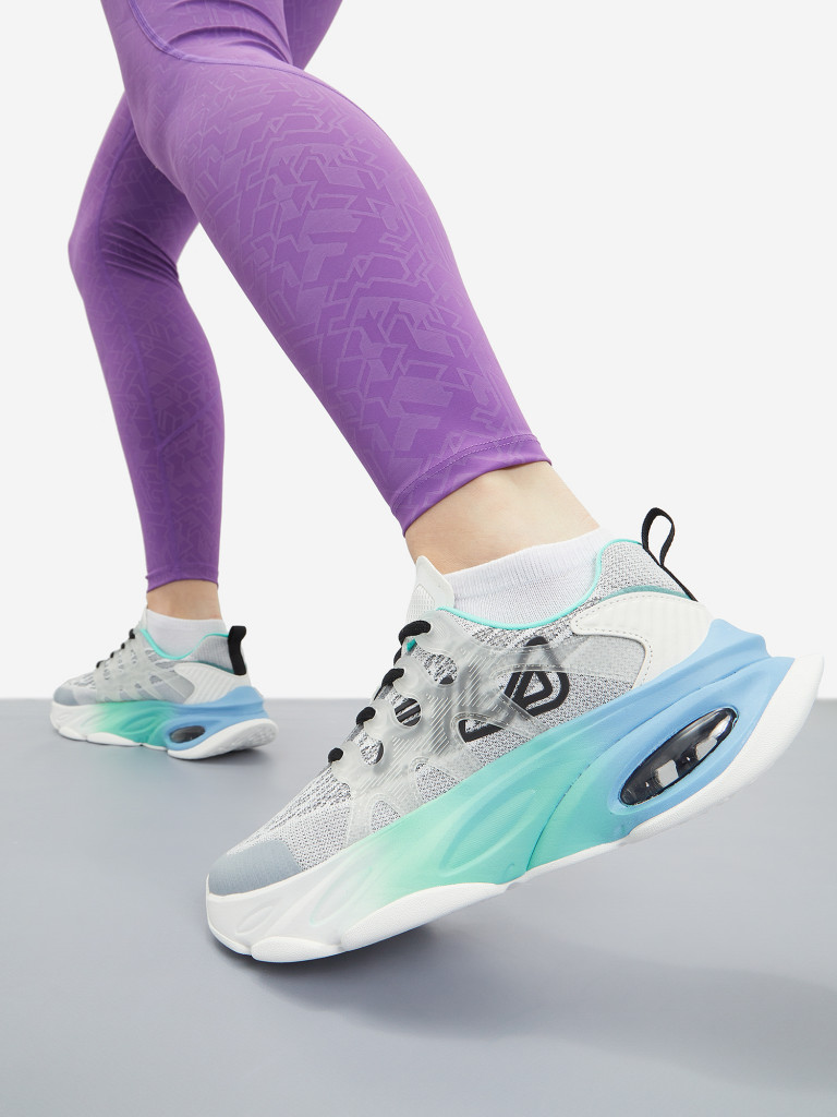 Кроссовки женские FILA SLV Runner