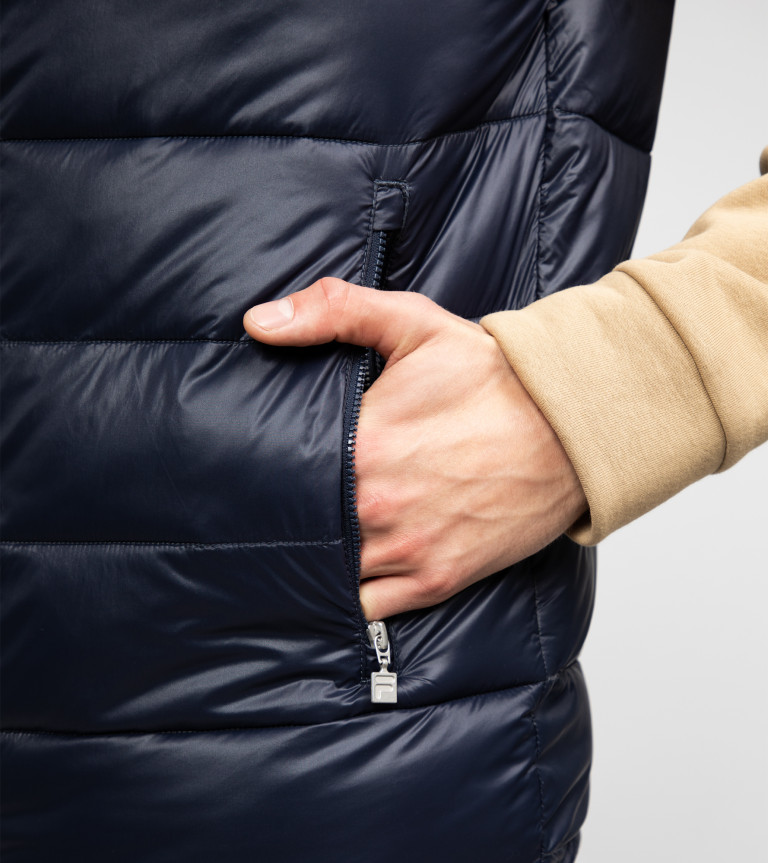 Жилет утепленный мужской FILA