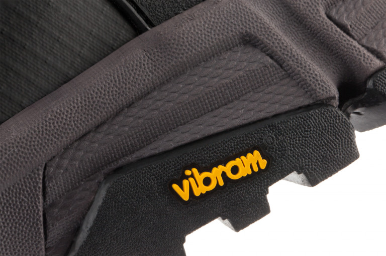 Кроссовки женские Outventure Explorer