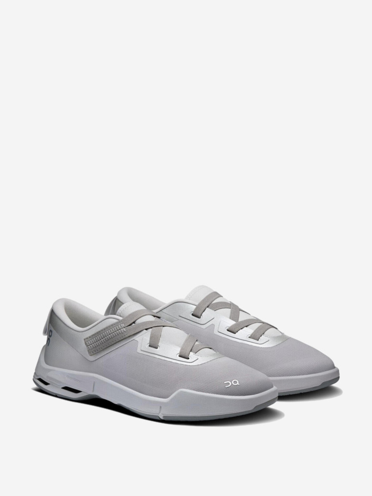 Кроссовки женские On x Zendaya Cloudnova Wolf Alloy
