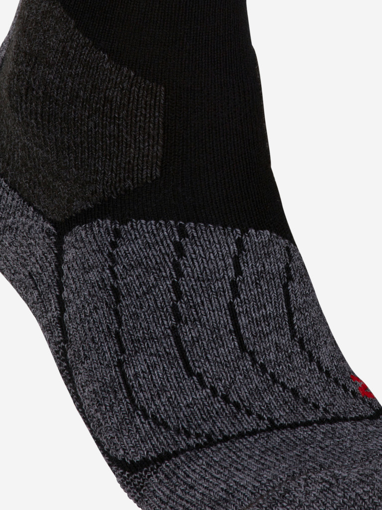 Женские спортивные гольфы FALKE