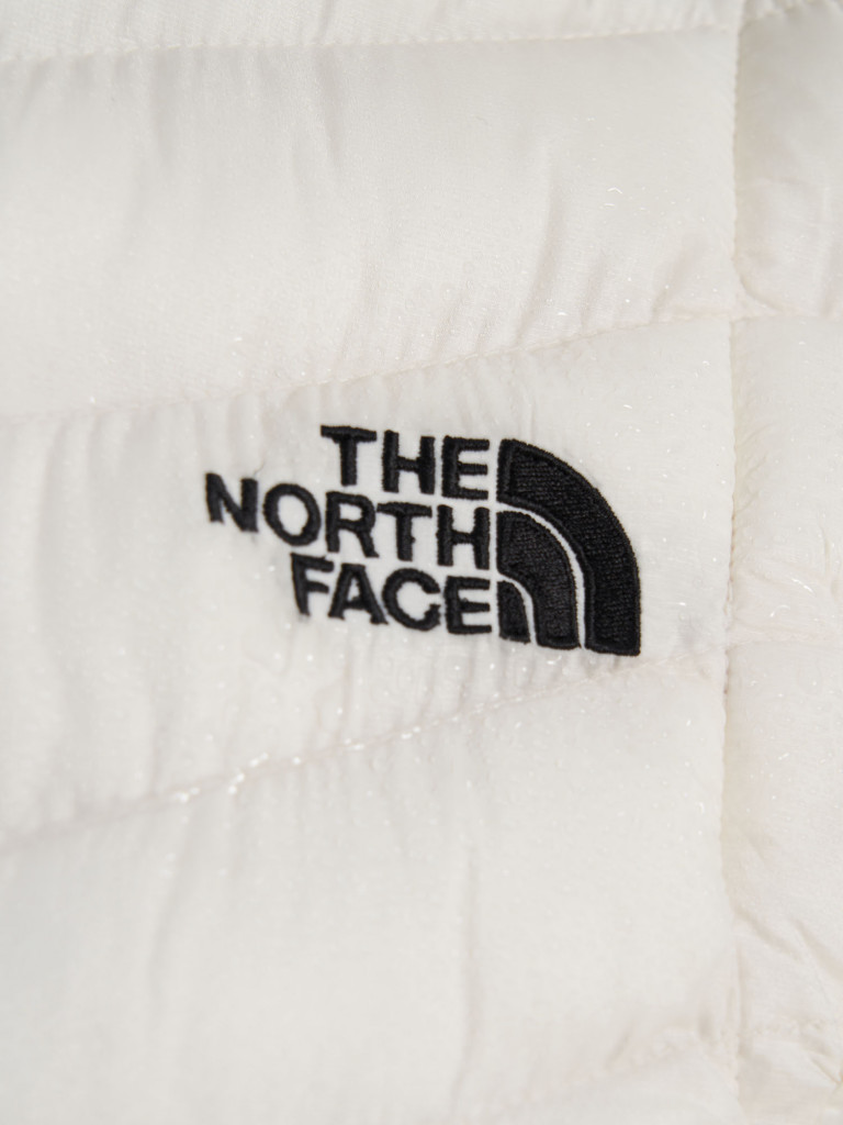 Жилет утепленный женский The North Face Huila Synth