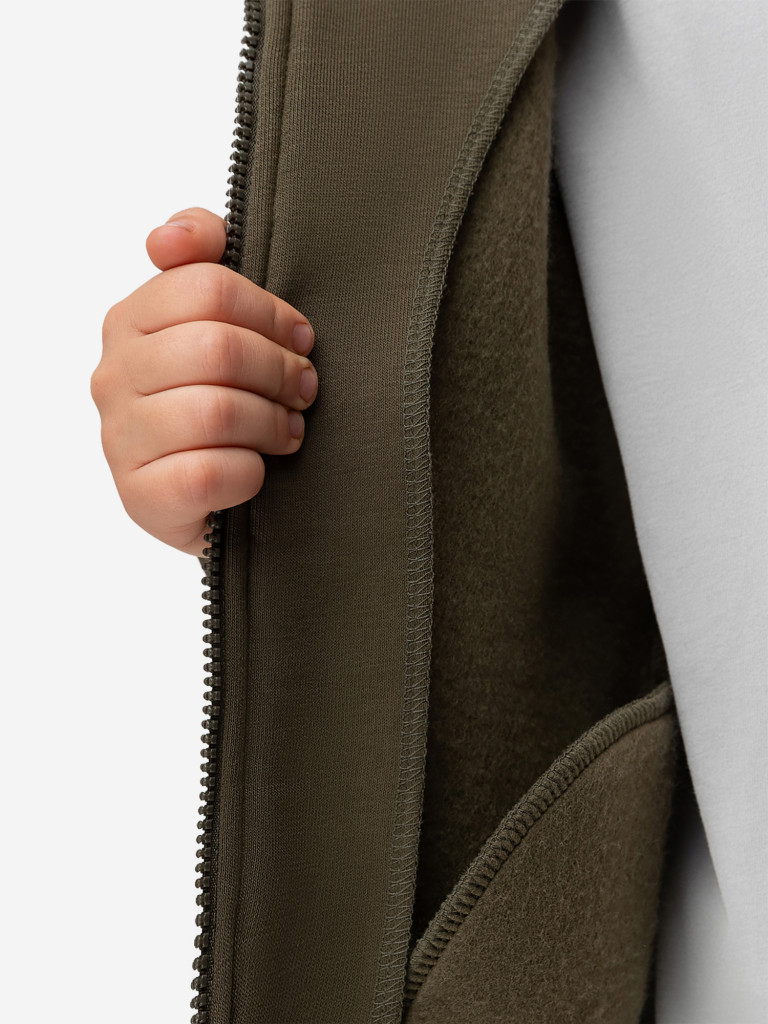 Костюм с начесом для мальчиков bodo