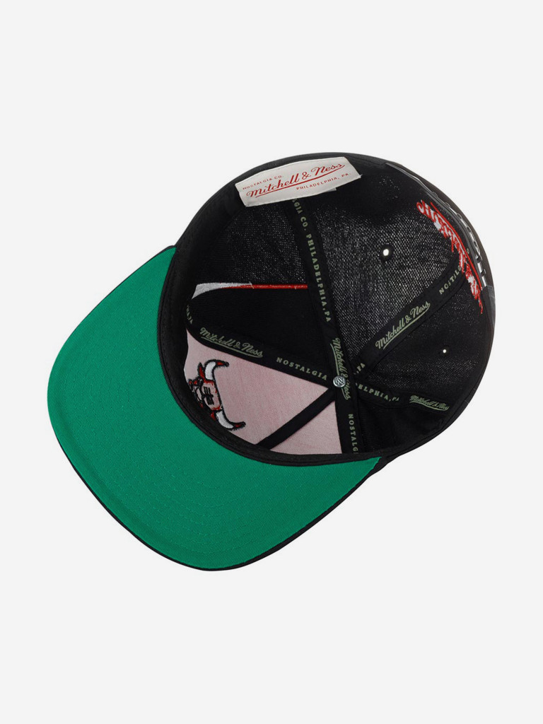 Бейсболка с прямым козырьком MITCHELL NESS HHSS4521-CBUYYPPPRED1 Chicago Bulls NBA