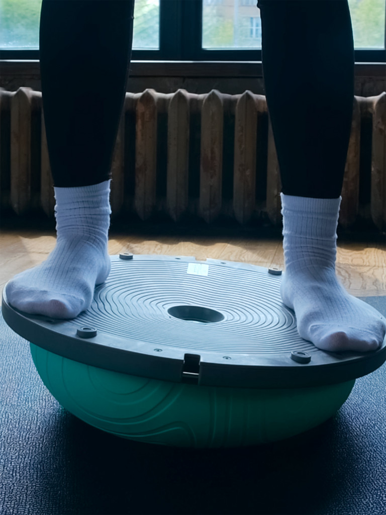 Балансировочная платформа PROIRON с эспандерами 47см