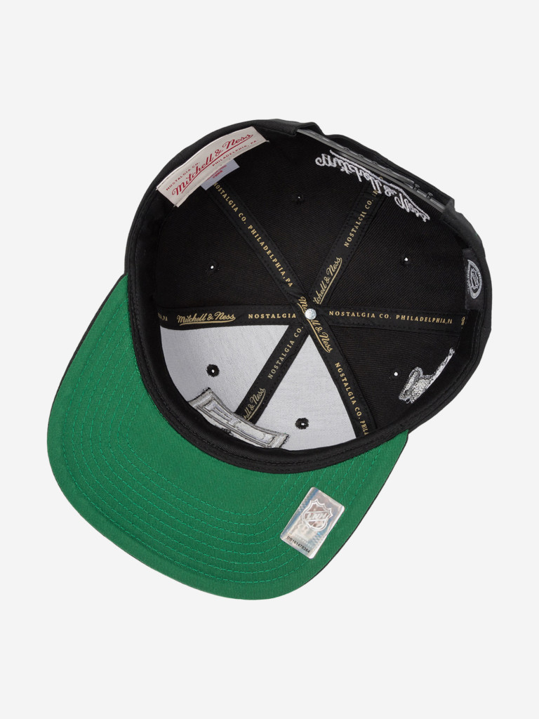 Бейсболка с прямым козырьком MITCHELL NESS HHSS6743-LAKYYPPPBLCK Los Angeles Kings NHL (черный)