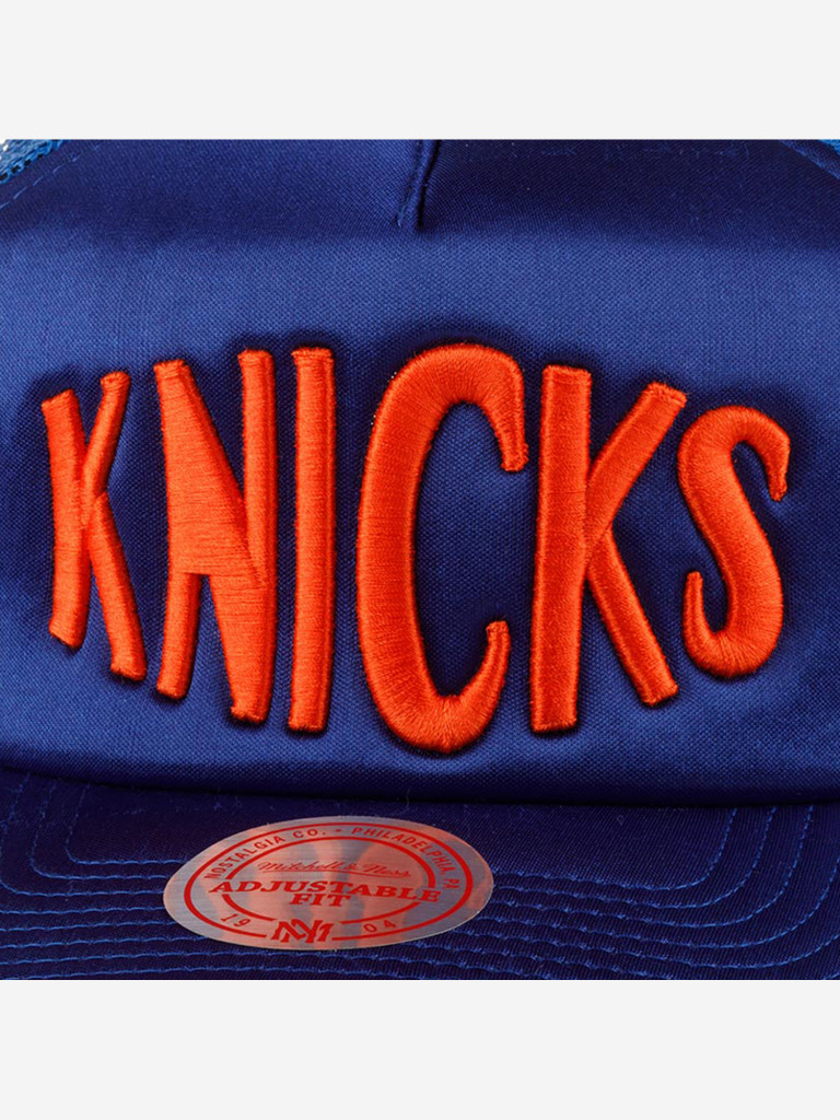 Бейсболка с сеточкой MITCHELL NESS HHSS3467-NYKYYPPPBLUE New York Knicks NBA