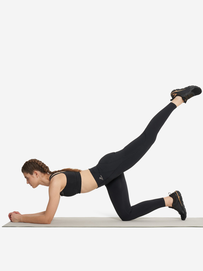Легинсы женские Demix Booty Booster Gym