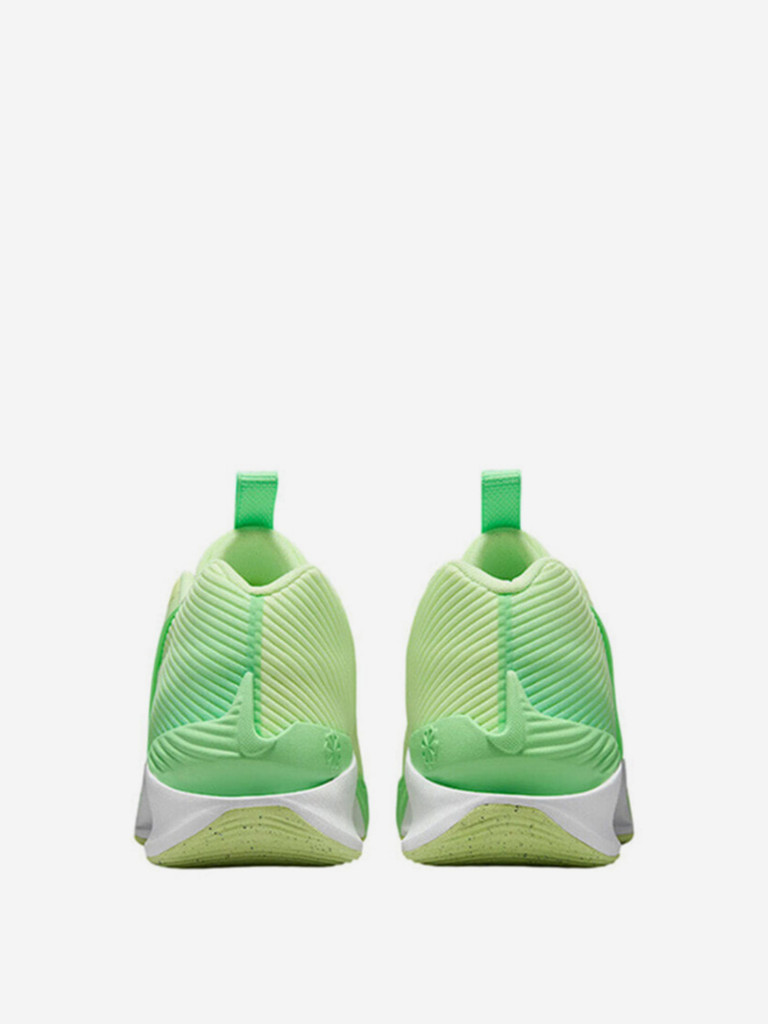 Кроссовки Nike GT Jump Academy