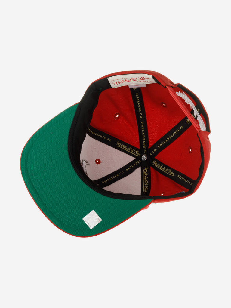 Бейсболка с прямым козырьком MITCHELL NESS HHSS5341-CBUYYPPPRED1 Chicago Bulls NBA (красный)