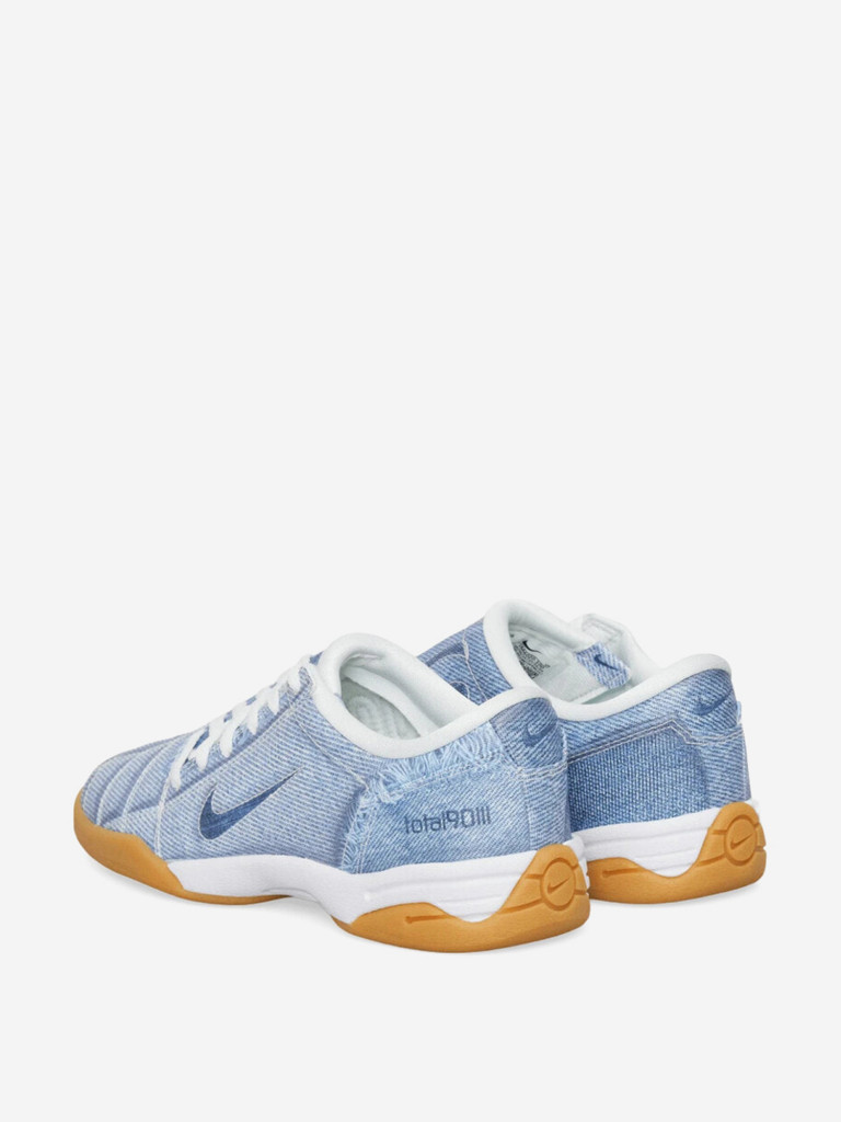 Кроссовки женские Nike Total 90