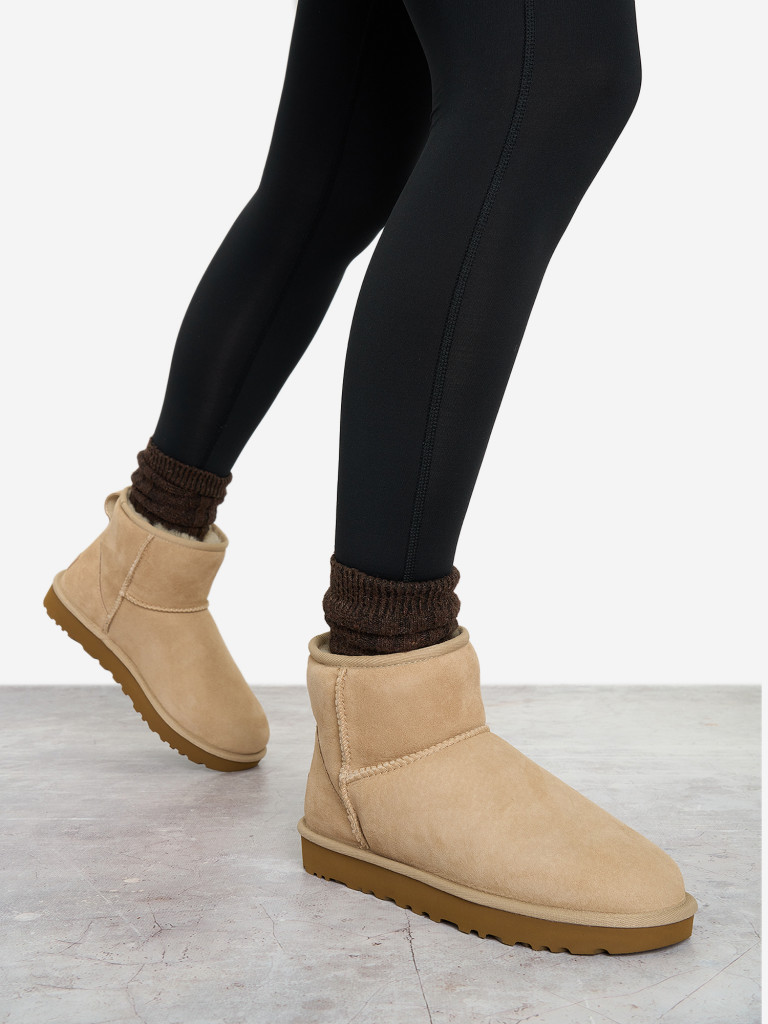 Угги женские UGG Classic Mini II