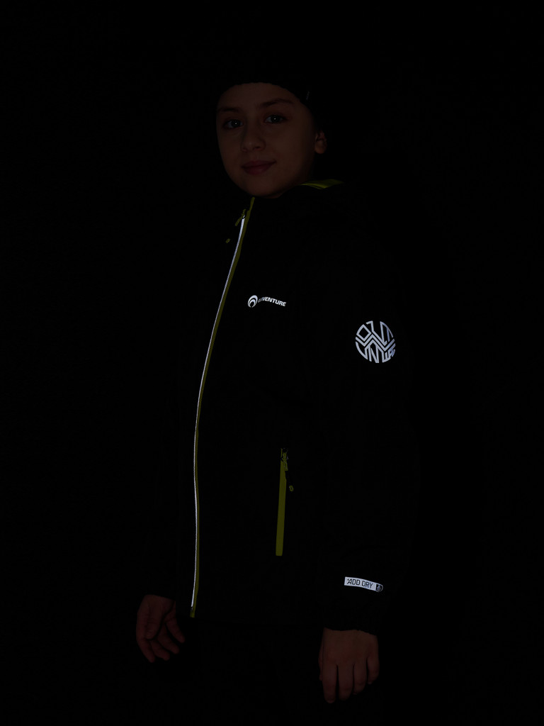 Легкая куртка для мальчиков Outventure