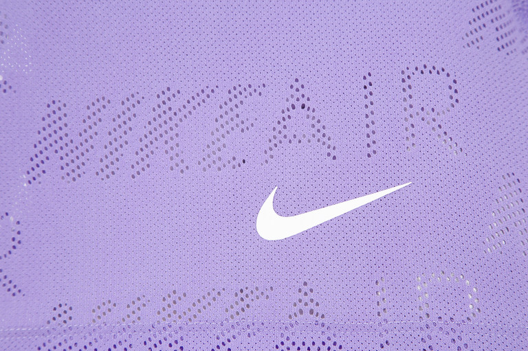 Футболка женская Nike Air