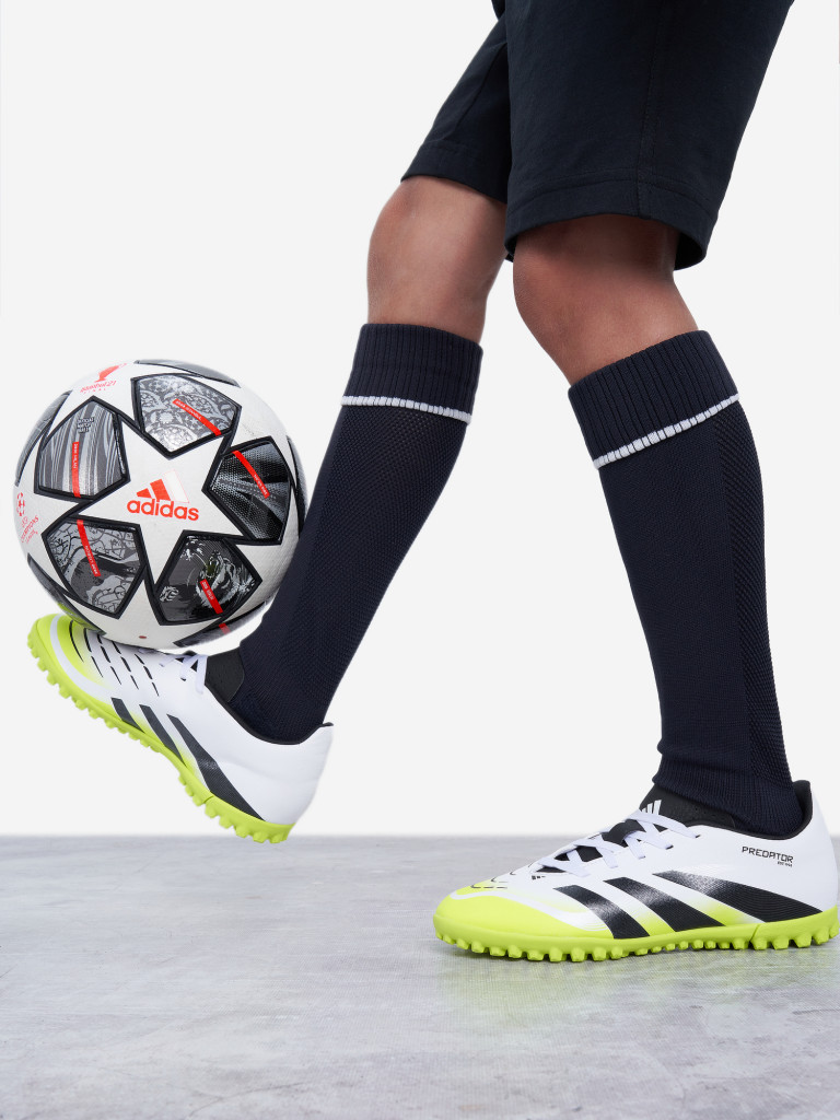 Бутсы для мальчиков Adidas Predator