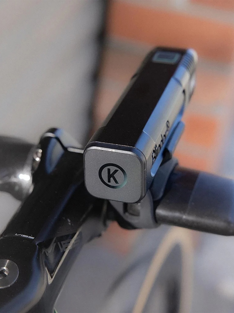 Фонарь передний Knog Blinder 1000