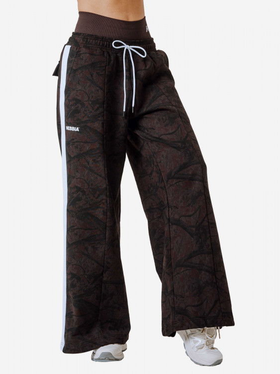 Брюки женские спортивные NEBBIA Oversized Sweatpants POWER 896 Dark brown camo
