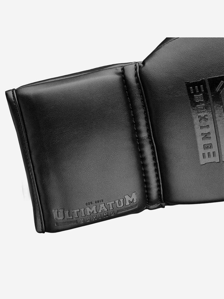 Тренировочные перчатки на шнуровке ULTIMATUM BOXING GEN7EVO-HTN PITCH BLACK